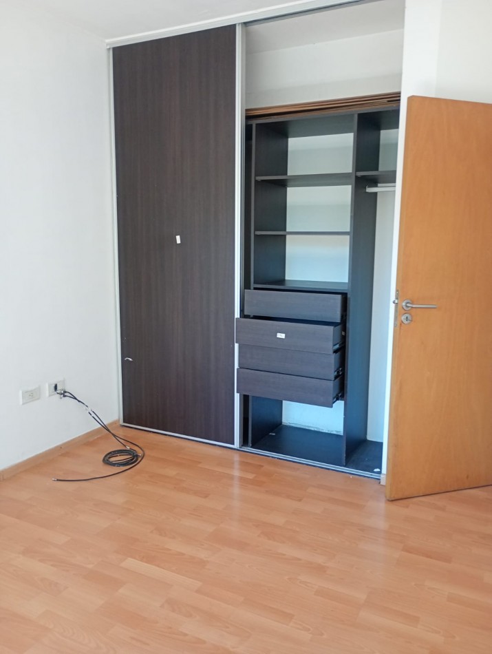 Alquiler depto 1 dormitorio Plaza Italia