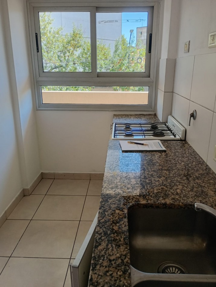 Alquiler depto 1 dormitorio Plaza Italia