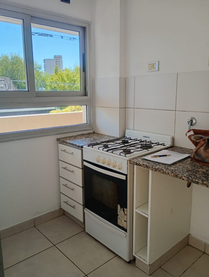 Alquiler depto 1 dormitorio Plaza Italia