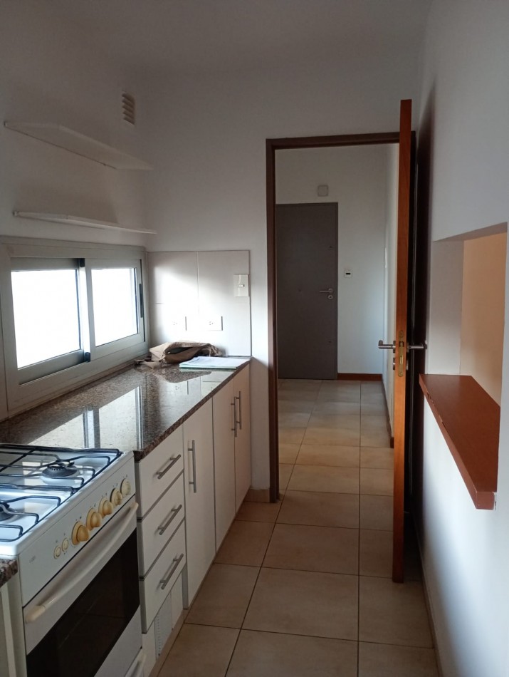 Alquiler Depto 1 dormitorio Av. 60 e/2 y 3