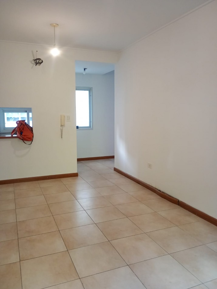 Alquiler Depto 1 dormitorio Av. 60 e/2 y 3