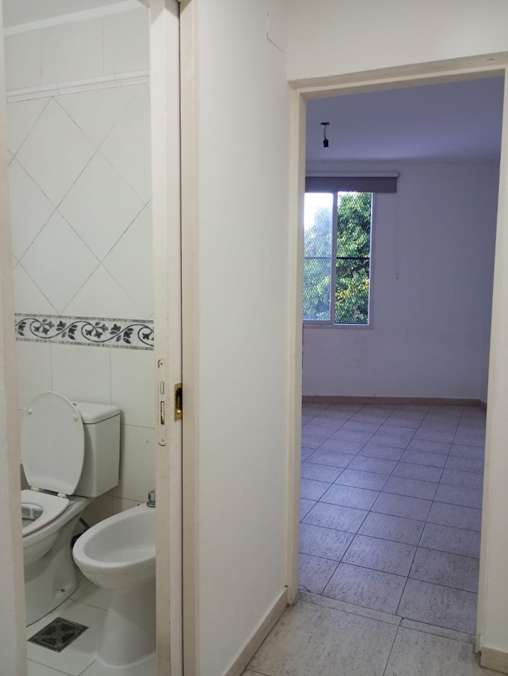 Alquiler depto 1 dormitorio 1 e/62 y 63 