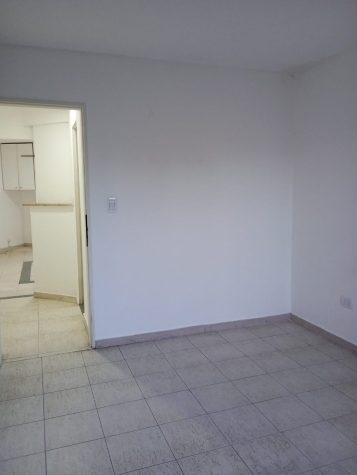 Alquiler depto 1 dormitorio 1 e/62 y 63 