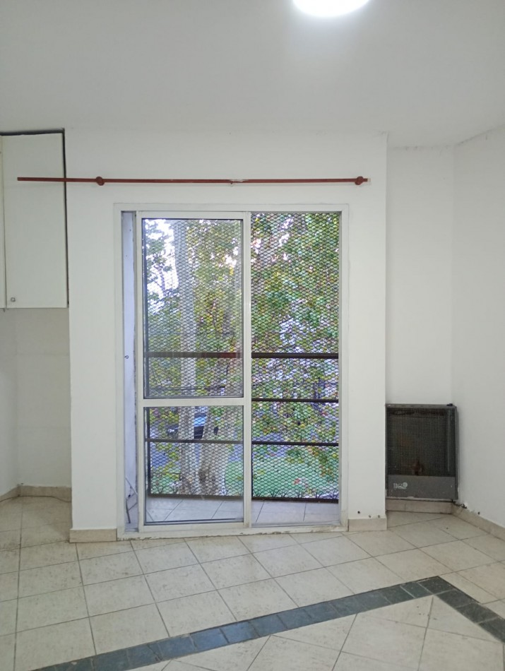 Alquiler depto 1 dormitorio 1 e/62 y 63 