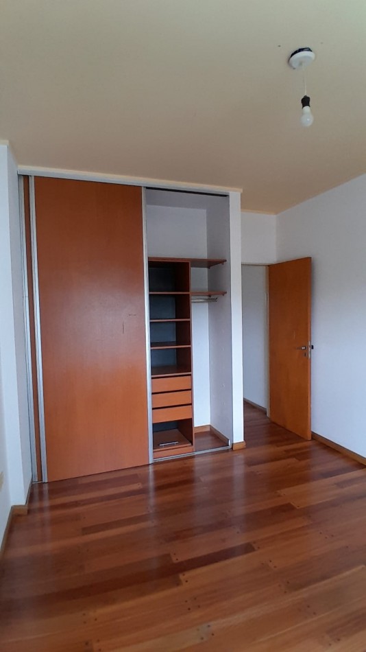 ALQUILER DEPTO UN DORMITORIO 38 Y 9