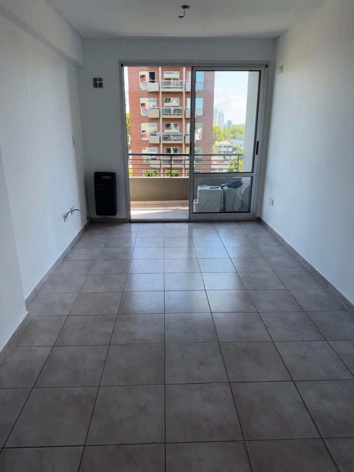 ALQUILER DPTO UN DORM EN 13 Y 64