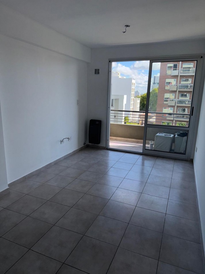 ALQUILER DPTO UN DORM EN 13 Y 64