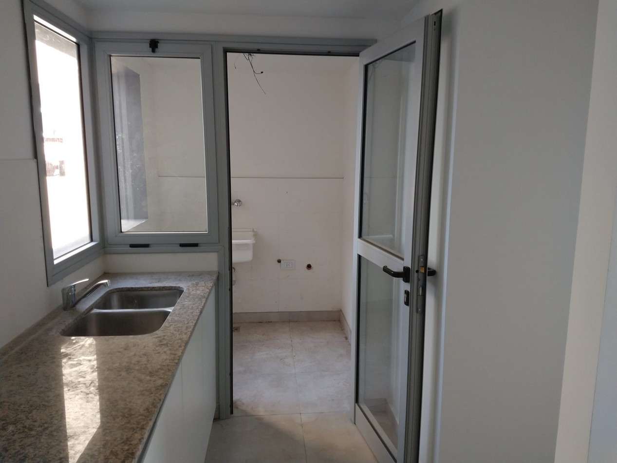 ALQUILER DPTO UN DORM 50 Y 21