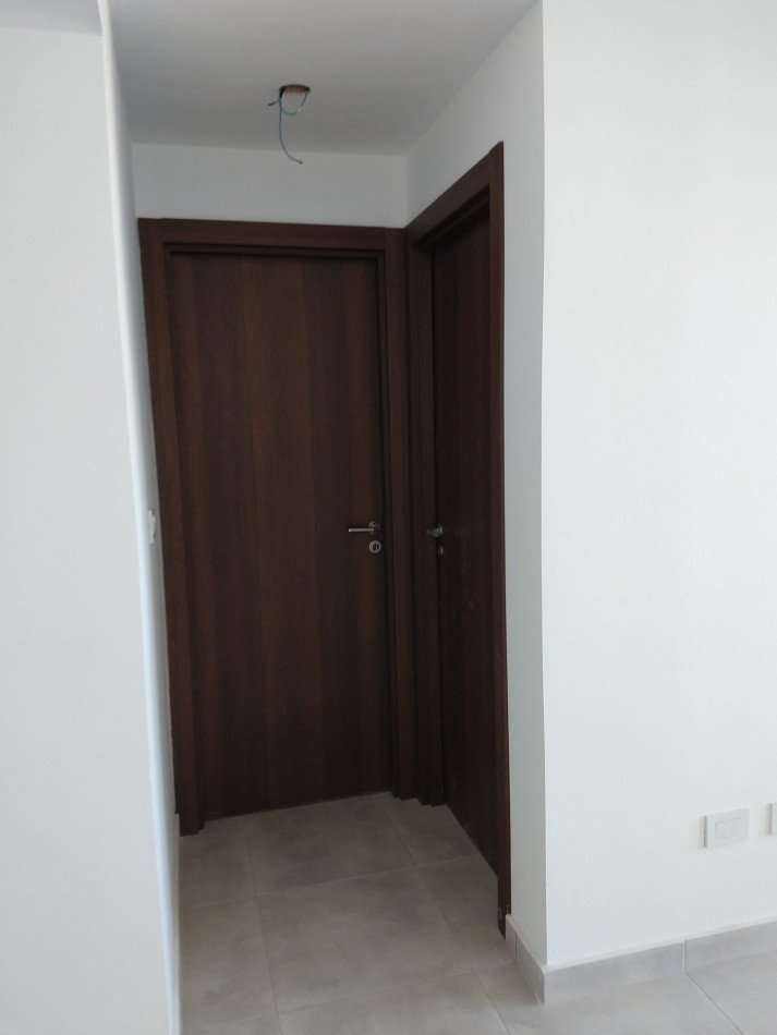 ALQUILER DPTO UN DORM 50 Y 21
