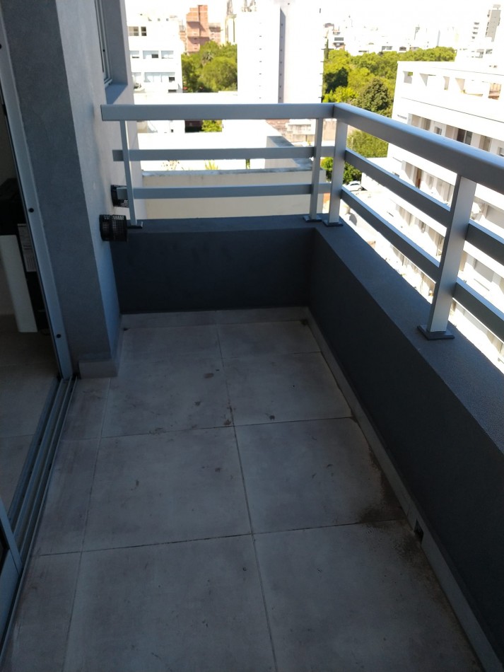 ALQUILER DPTO UN DORM 50 Y 21