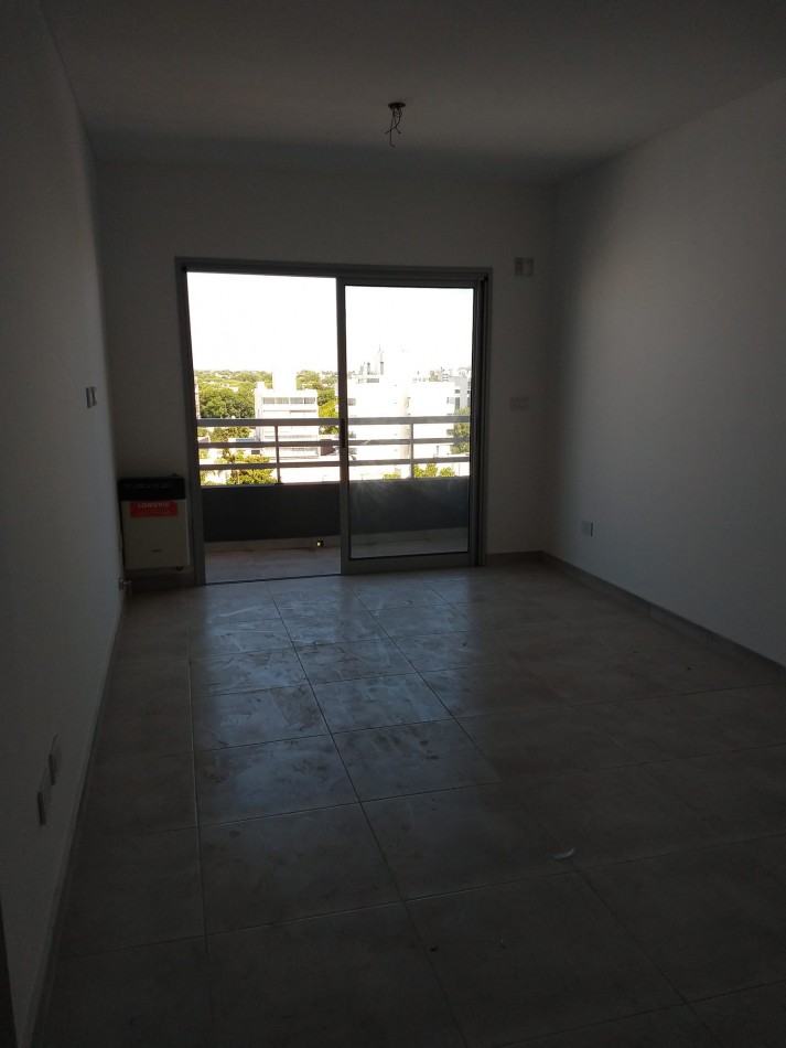 ALQUILER DPTO UN DORM 50 Y 21