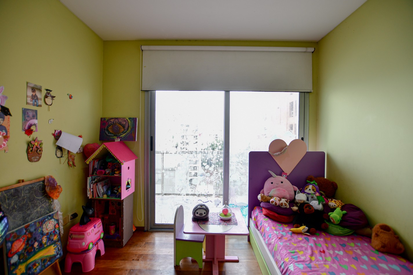 Importante semipiso en Av. 1 entre 56 y 57