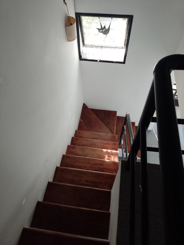 VENTA Duplex 2 dormitorios Gonnet, inmejorable zona