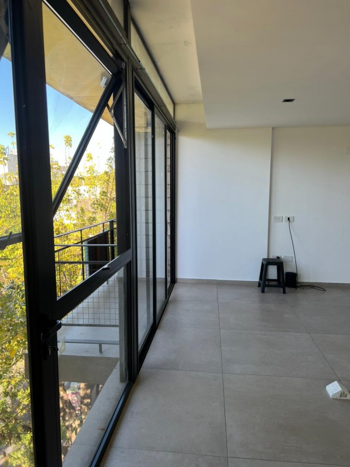 Alquiler monoambiente/estudio 5 e/61 y 62