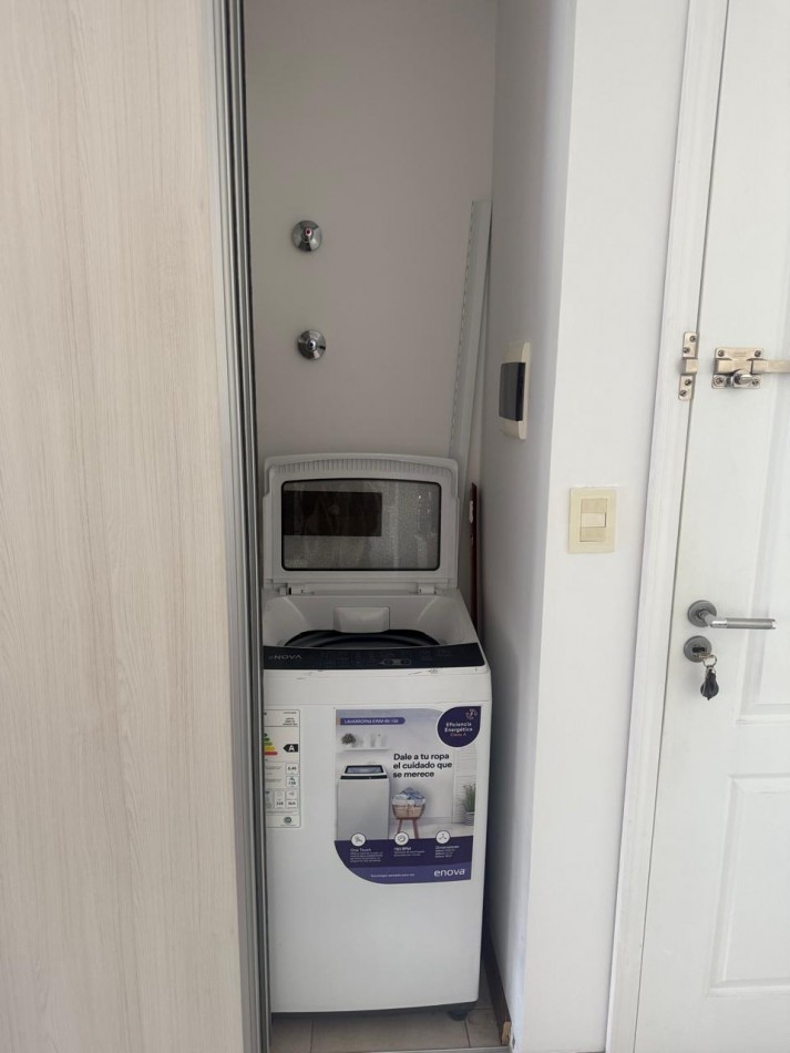 ALQUILER MONOAMBIENTE AMOBLADO EN 14 Y 33