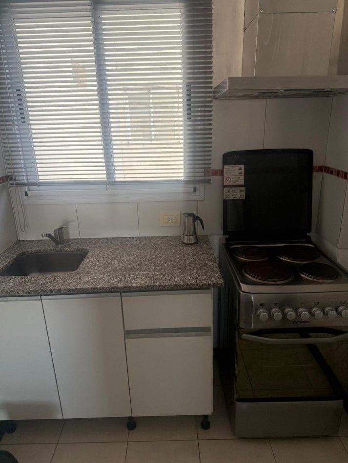 ALQUILER MONOAMBIENTE AMOBLADO EN 14 Y 33