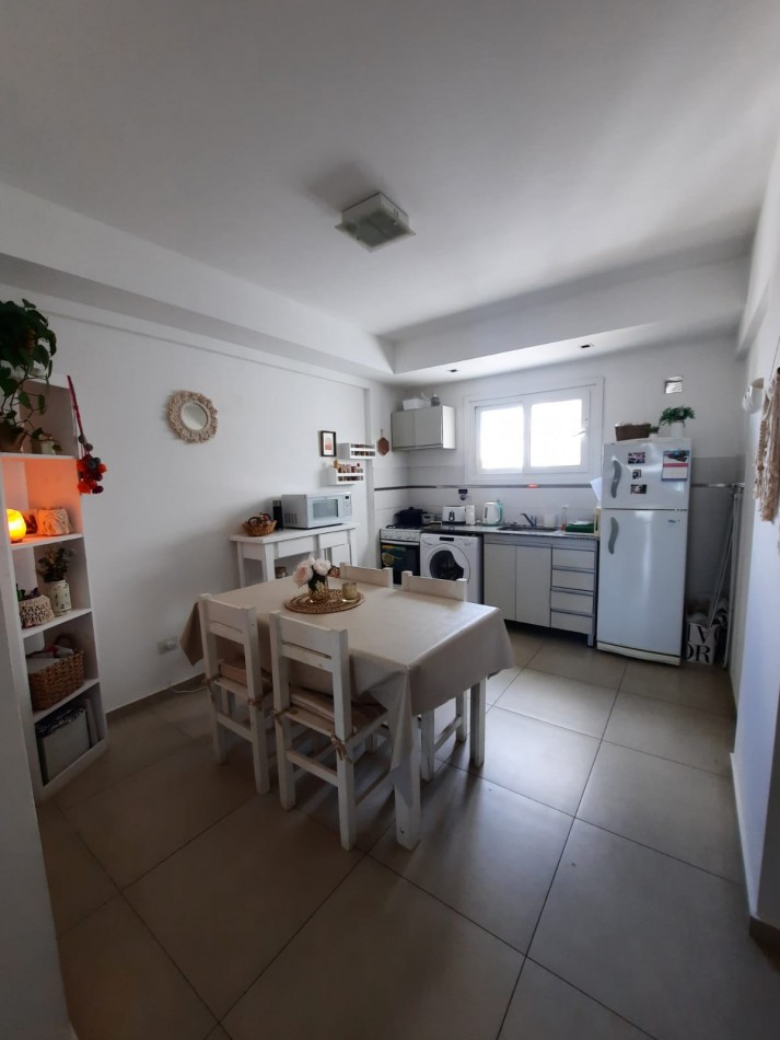 VENTA MONOAMBIENTE DIVIDIDO EN 8 Y 63