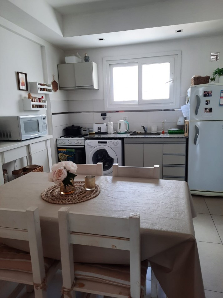 VENTA MONOAMBIENTE DIVIDIDO EN 8 Y 63