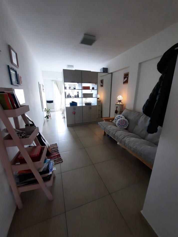 VENTA MONOAMBIENTE DIVIDIDO EN 8 Y 63