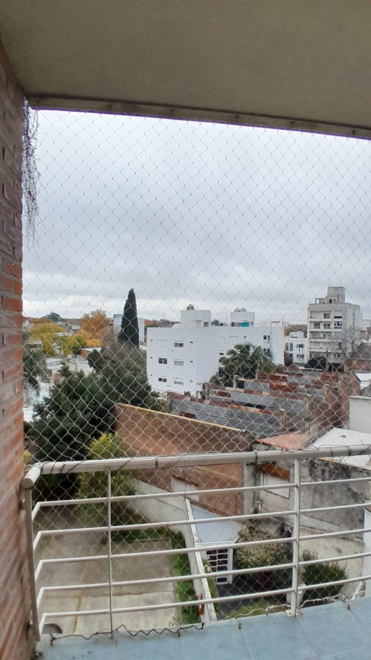 Alquiler monomabiente dividido Plaza Matheu 1 y 66