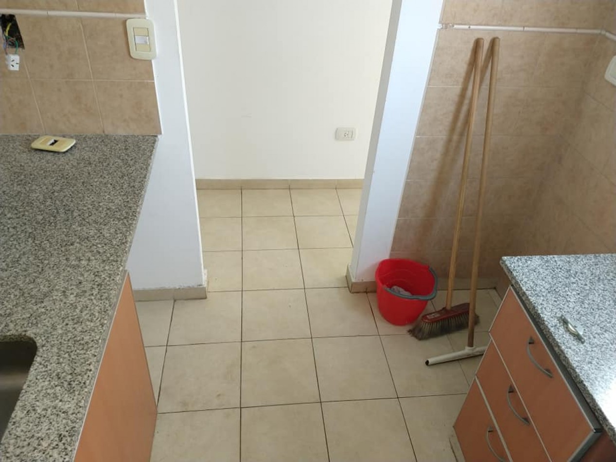 Alquiler depto 1 dormitorio c/ cochera 62 e/13 y 14