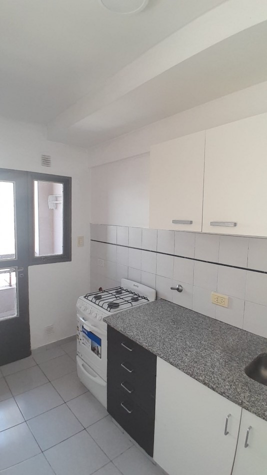 Alquiler 1 dormitorio Av.60 E/3 y 4 