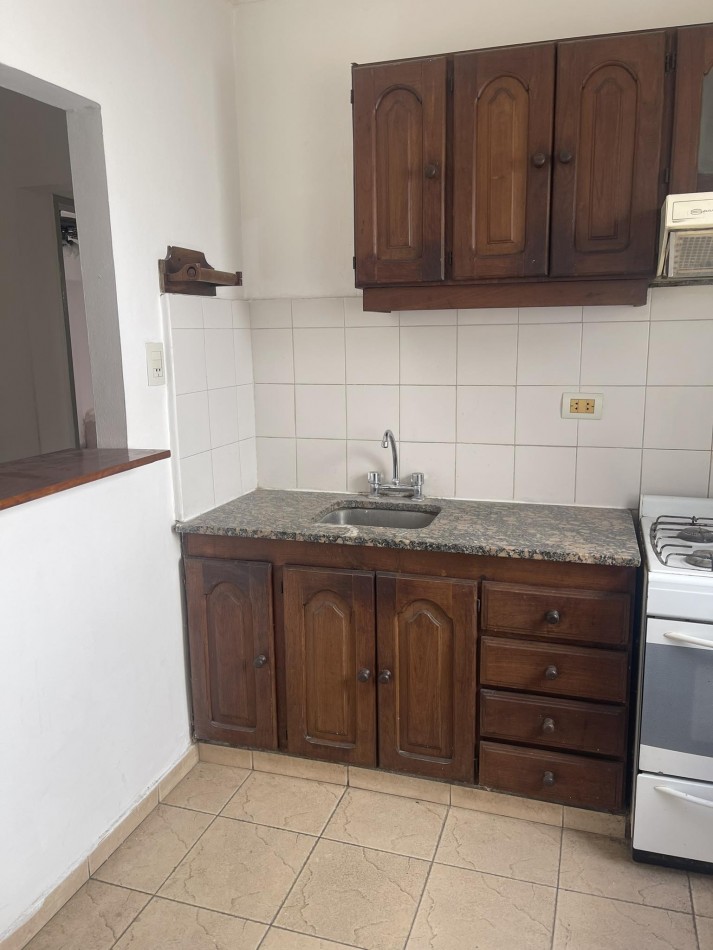 ALQUILER PH DOS DORM EN 23 Y 70