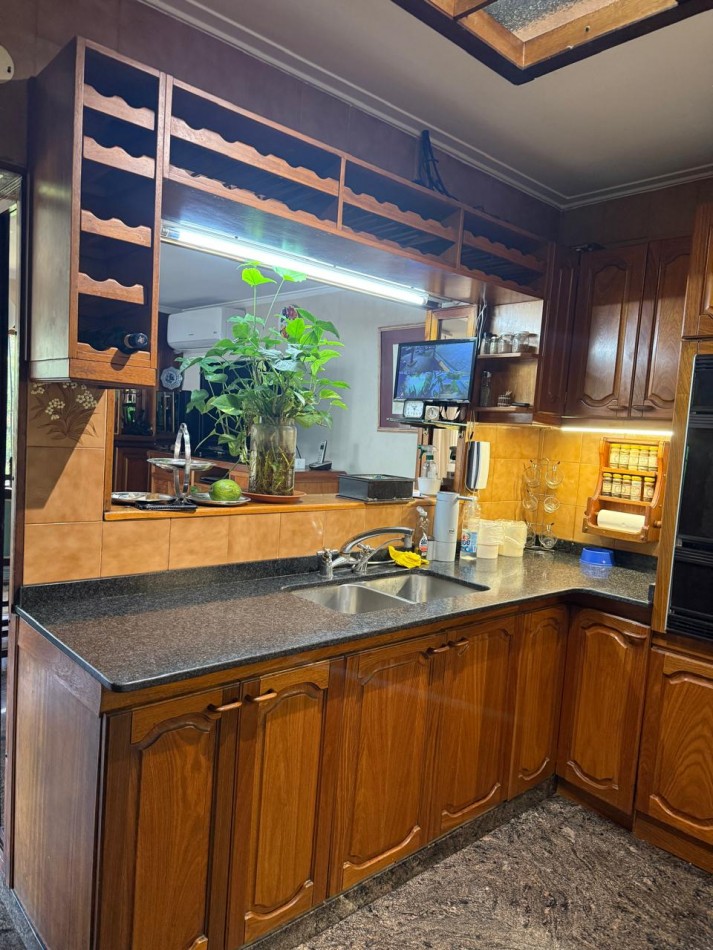 IMPORTANTE CASA EN VENTA EN CALLE 48 Y 29