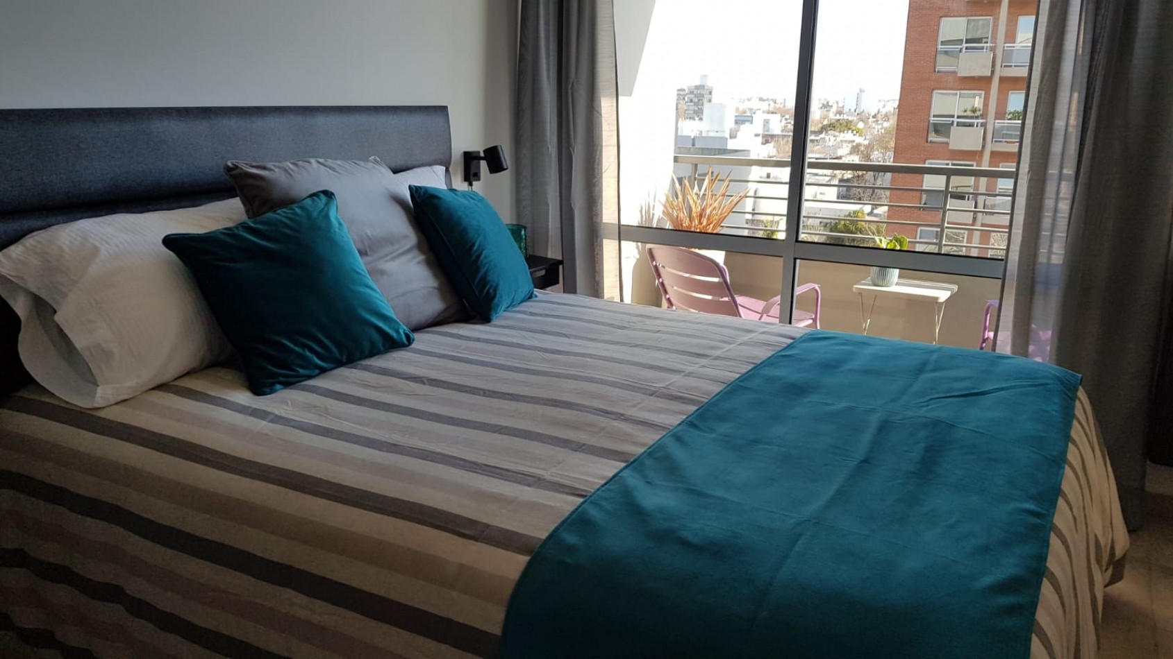 Alquiler departamento monoambiente completamente amoblado y equipado Av.13 entre 63 y 64
