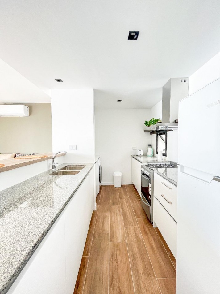 ALQUILER DPTO UN DORM AMOBLADO 14 Y 46