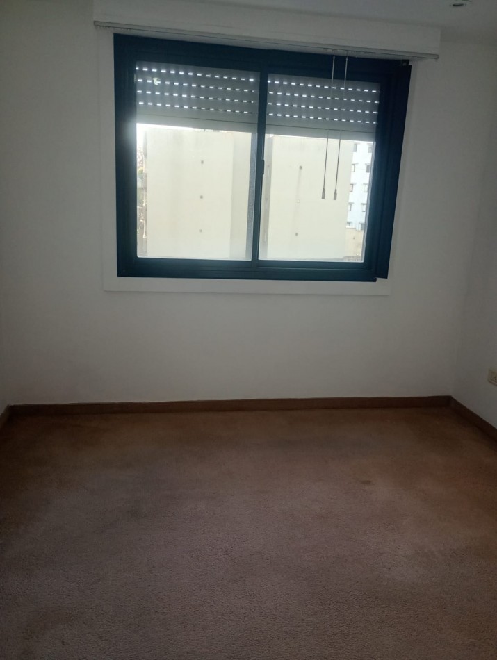 Alquiler depto 1 dormitorio 3 e/60 y 61
