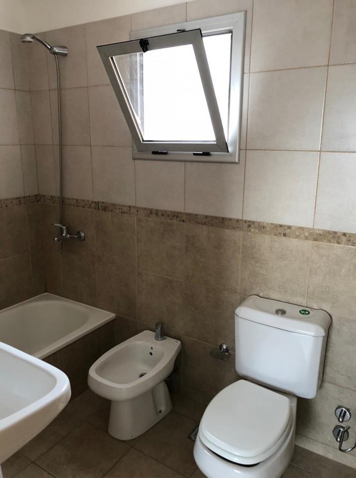 Alquiler depto un dormitorio Diag.74 y Plaza Italia