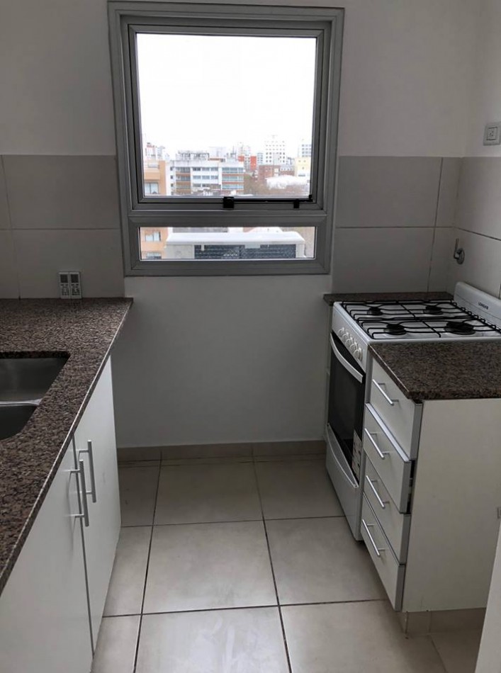 Alquiler depto un dormitorio Diag.74 y Plaza Italia