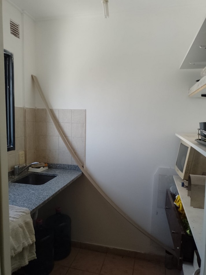 Alquiler duplex en edificio dos dormitorios 6 esquina 67