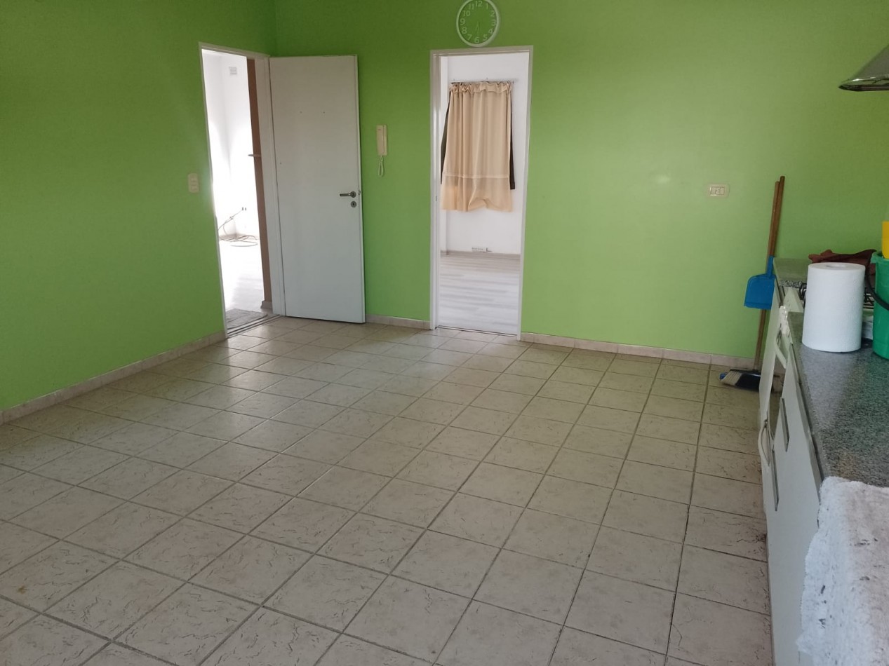 Alquiler duplex en edificio dos dormitorios 6 esquina 67