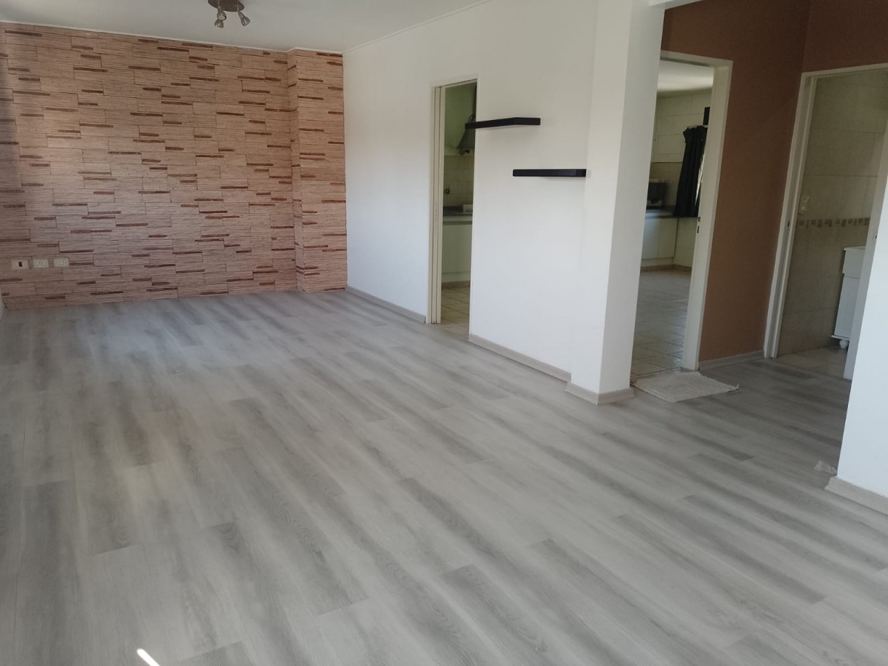 Alquiler duplex en edificio dos dormitorios 6 esquina 67