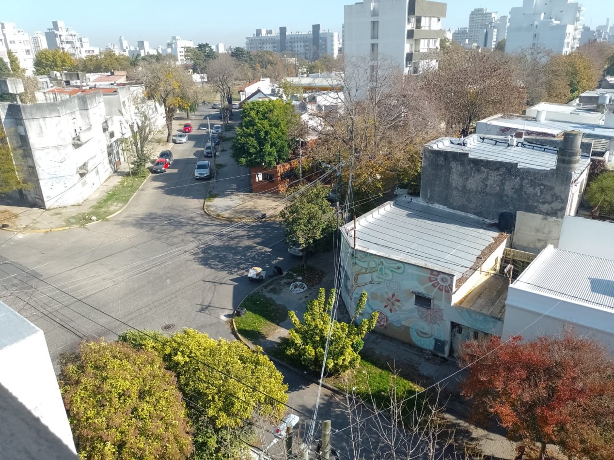 Alquiler duplex en edificio dos dormitorios 6 esquina 67