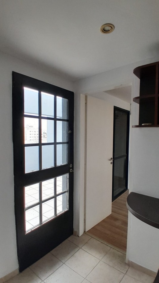 Alquiler duplex en edificio dos dormitorios 6 esquina 67