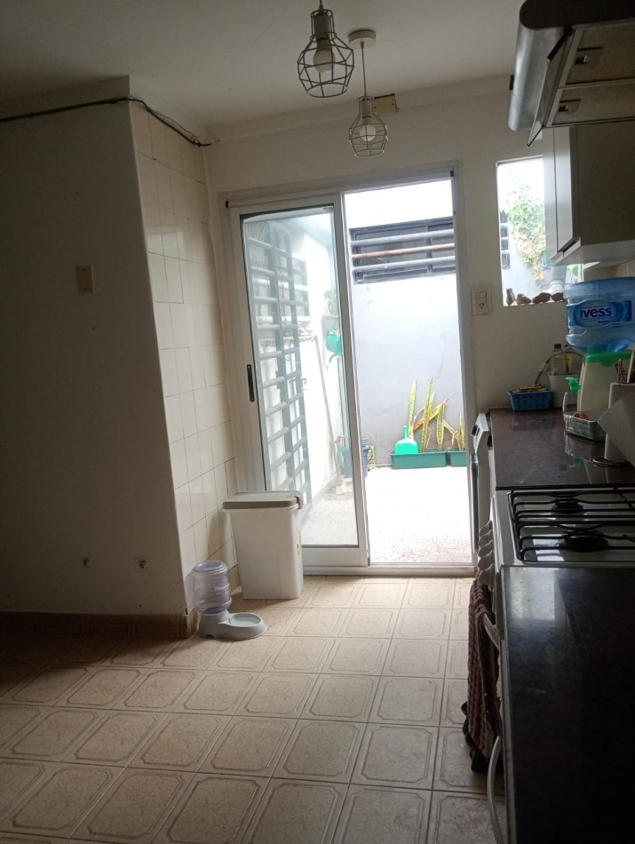 Alquiler Ph tipo casa 2 dormitorios