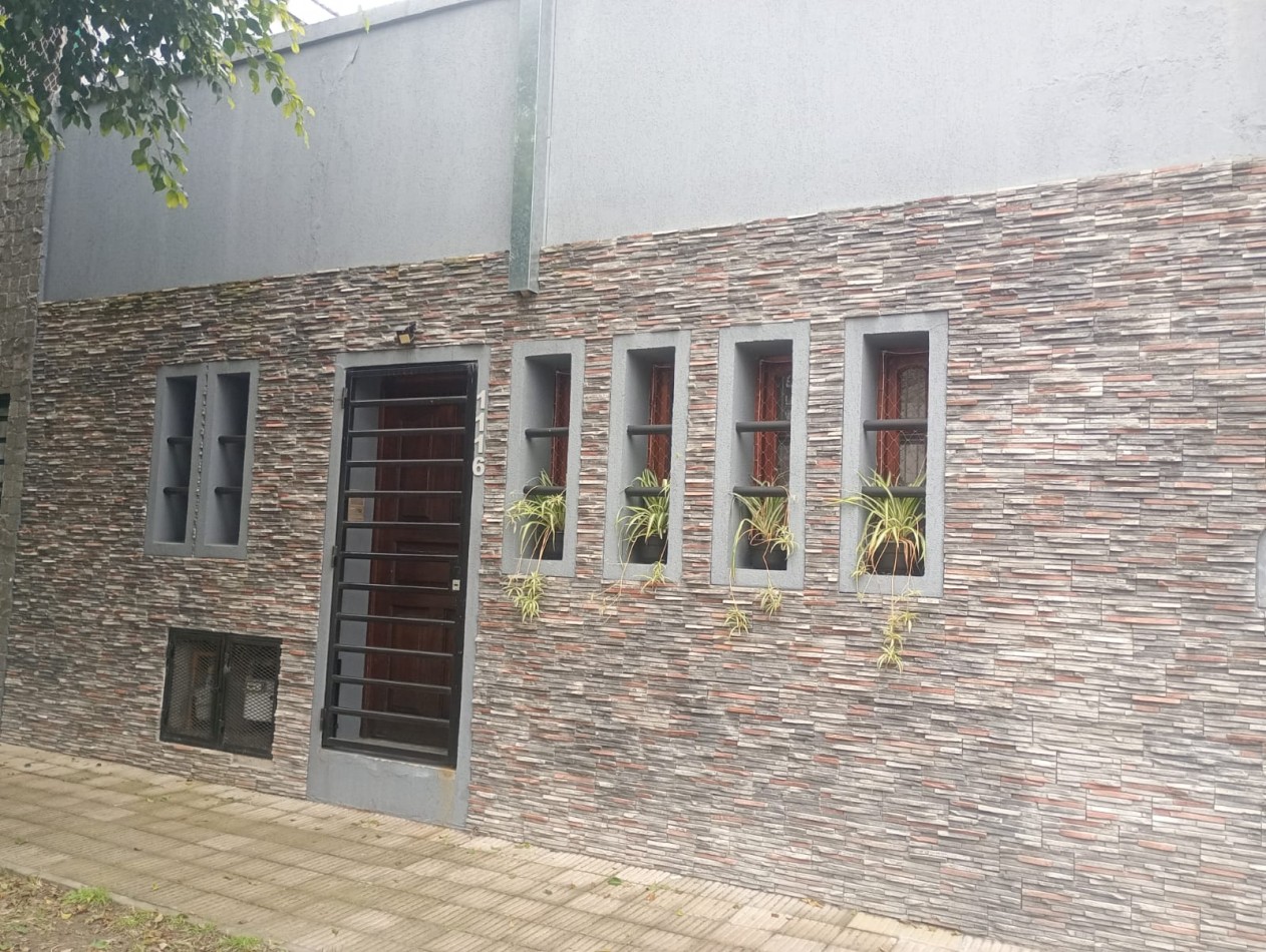 Alquiler Ph tipo casa 2 dormitorios