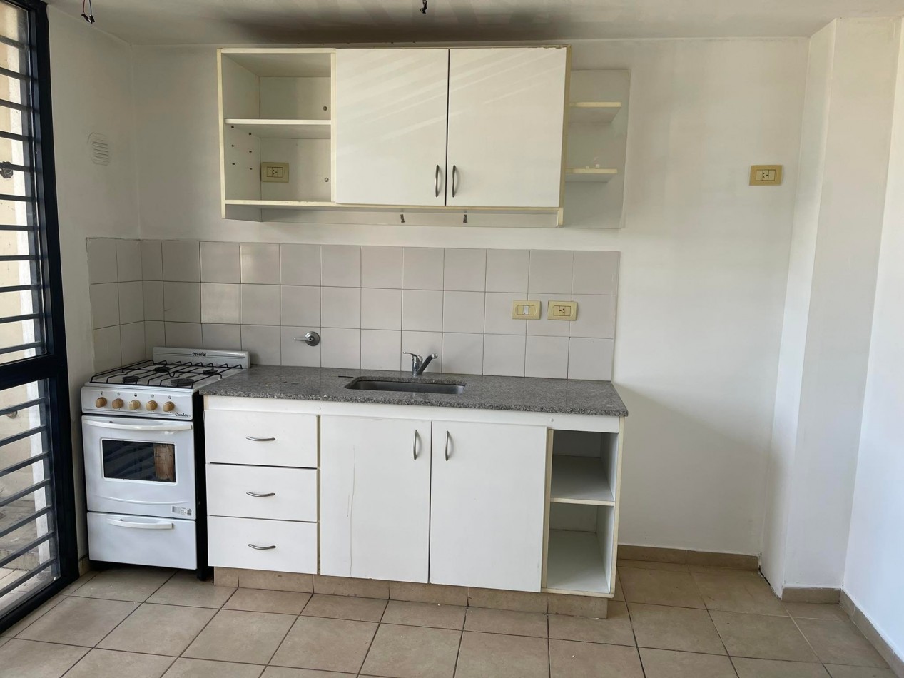 ALQUILER DPTO UN DORM EN 45 Y 21