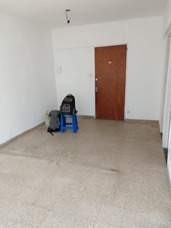 Alquiler monoambiente en calle 5 e/ 43 y 44