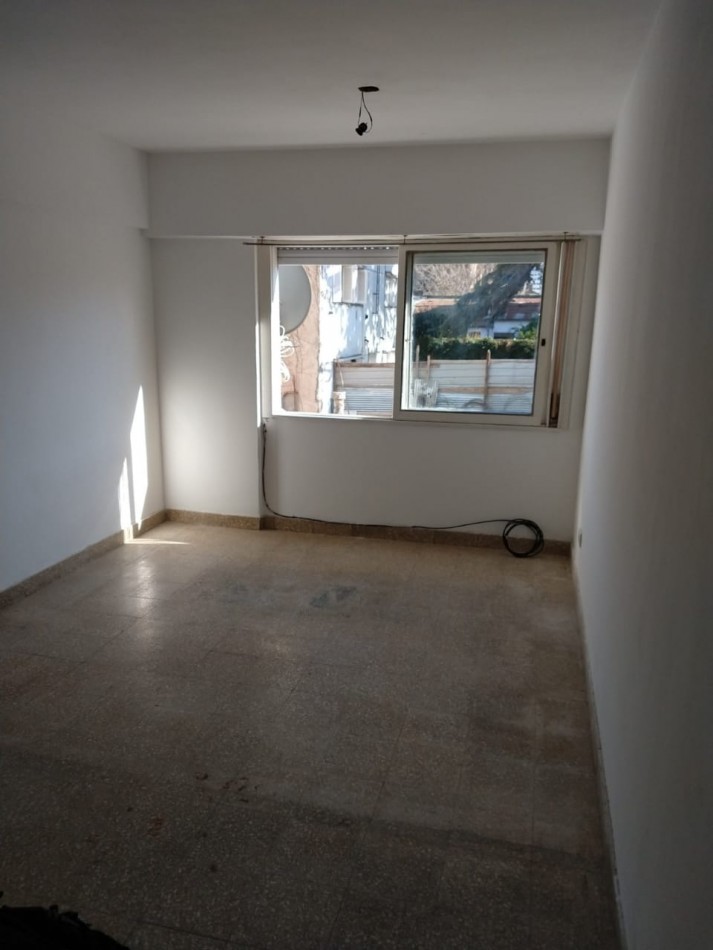Alquiler monoambiente en calle 5 e/ 43 y 44