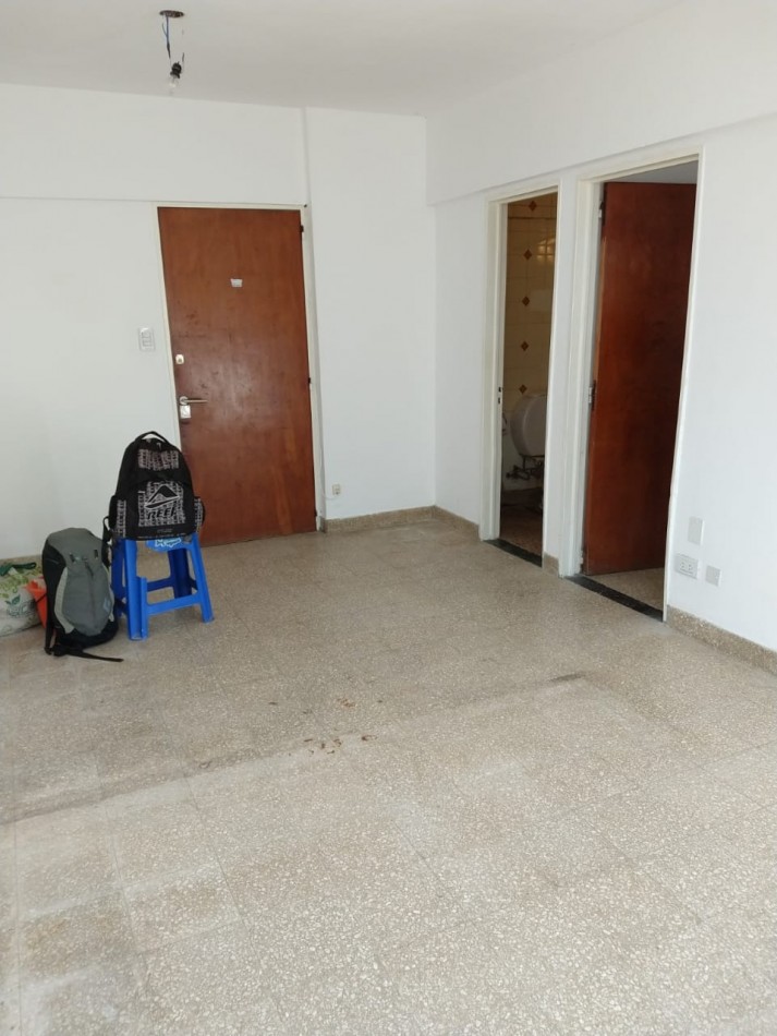 Alquiler monoambiente en calle 5 e/ 43 y 44