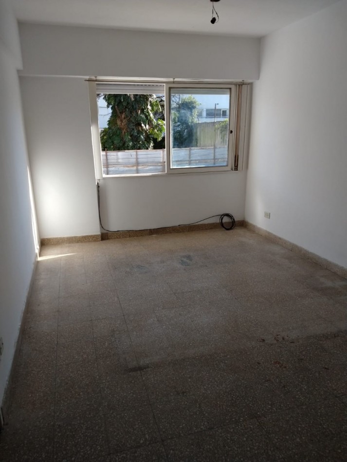 Alquiler monoambiente en calle 5 e/ 43 y 44