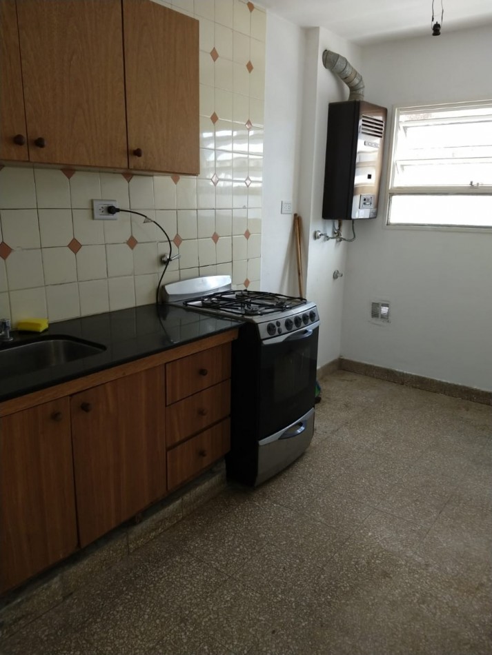 Alquiler monoambiente en calle 5 e/ 43 y 44