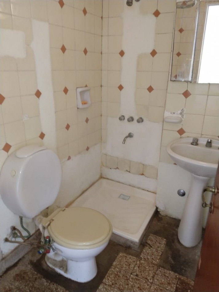 Alquiler monoambiente en calle 5 e/ 43 y 44