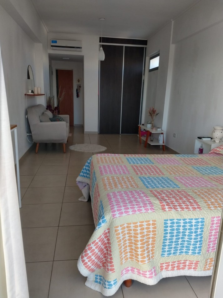 ALQUILER MONOAMBIENTE EN 7 Y 36