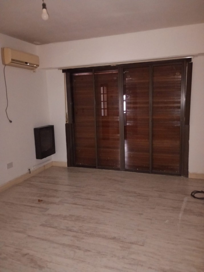 Alquiler depto 1 dormitorio al frente 14 e/38 y 39 