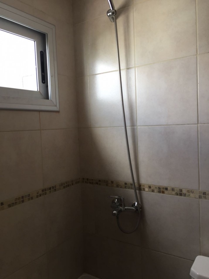 Alquiler depto 1 dormitorio c/cochera Av. 7 e/36 y 37 